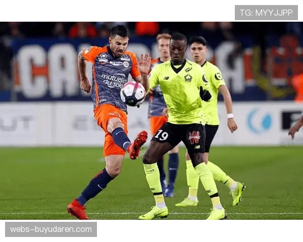 战术预测：马赛对阵蒙彼利埃，客队或将采用密集边路防守应对主队翼锋